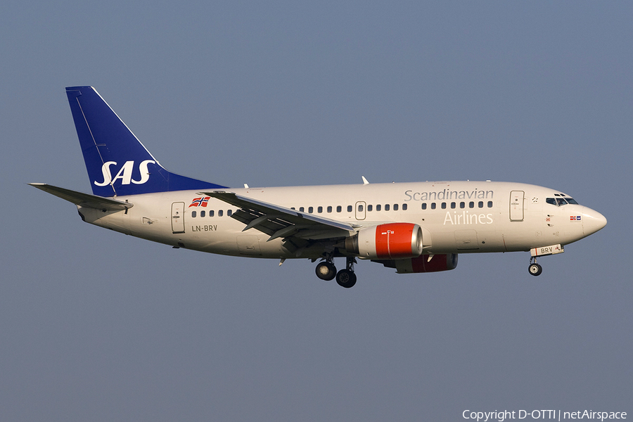 SAS - Scandinavian Airlines Boeing 737-505 (LN-BRV) | Photo 277999