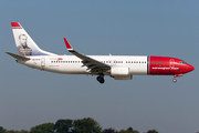 Norwegian Air Shuttle Boeing 737-8JP (LN-DYO) at  Hamburg - Fuhlsbuettel (Helmut Schmidt), Germany