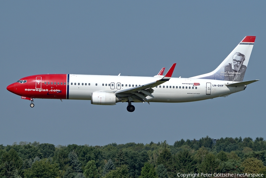 Norwegian Air Shuttle Boeing 737-8JP (LN-DYP) | Photo 261717