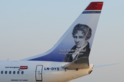 Norwegian Air Shuttle Boeing 737-8JP (LN-DYS) at  Milan - Malpensa, Italy