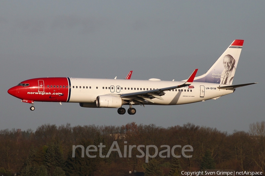 Norwegian Air Shuttle Boeing 737-8JP (LN-DYW) | Photo 65224