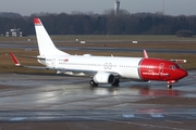 Norwegian Air Shuttle Boeing 737-8JP (LN-DYX) at  Hamburg - Fuhlsbuettel (Helmut Schmidt), Germany