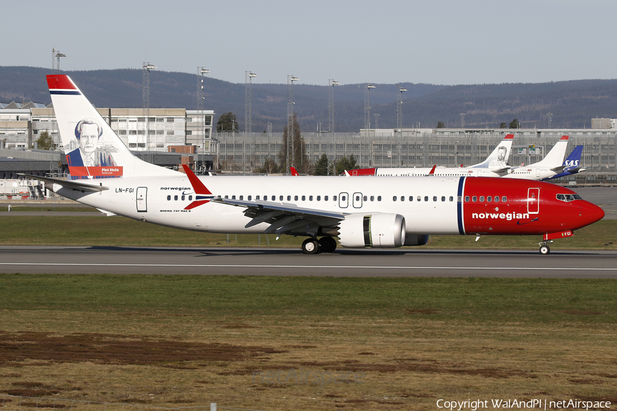 Norwegian Air Shuttle AOC Boeing 737-8 MAX (LN-FGI) | Photo 681099