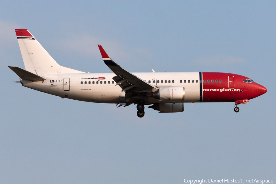 Norwegian Air Shuttle Boeing 737-31S (LN-KHB) | Photo 516948