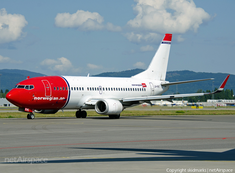 Norwegian Air Shuttle Boeing 737-31S (LN-KHC) | Photo 58220