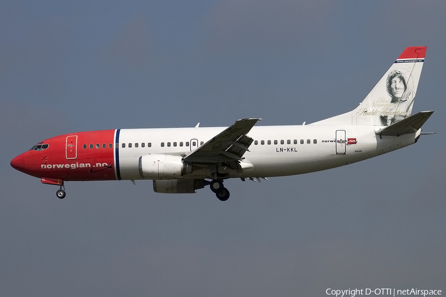 Norwegian Air Shuttle Boeing 737-36N (LN-KKL) | Photo 158181