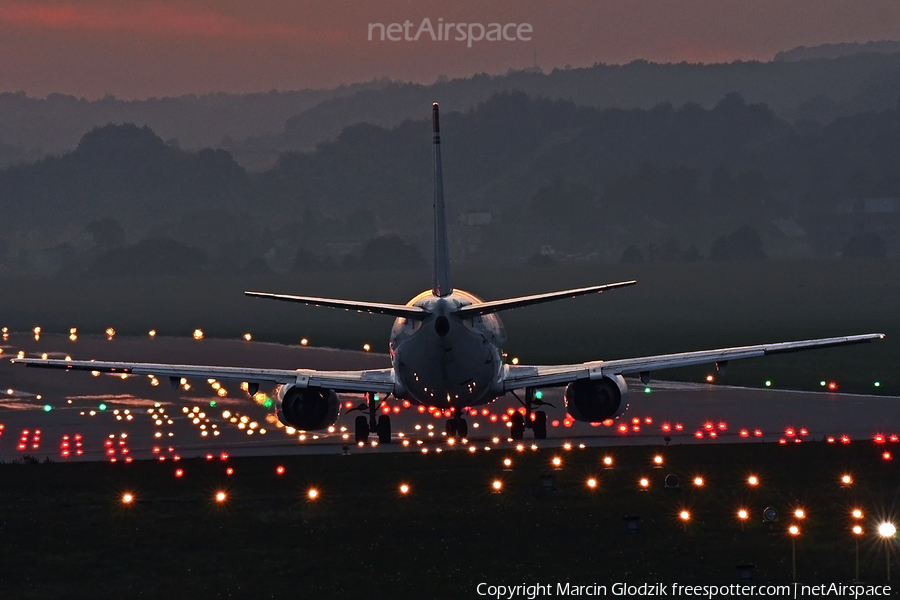 Norwegian Air Shuttle Boeing 737-3Y0 (LN-KKM) | Photo 35301