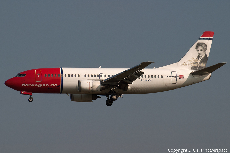 Norwegian Air Shuttle Boeing 737-3Y5 (LN-KKV) | Photo 211781
