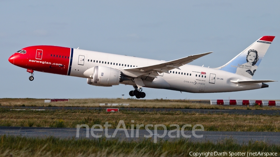 Norwegian Long Haul Boeing 787-8 Dreamliner (LN-LNA) | Photo 237327