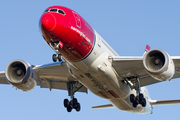 Norwegian Long Haul Boeing 787-8 Dreamliner (LN-LNC) at  Barcelona - El Prat, Spain