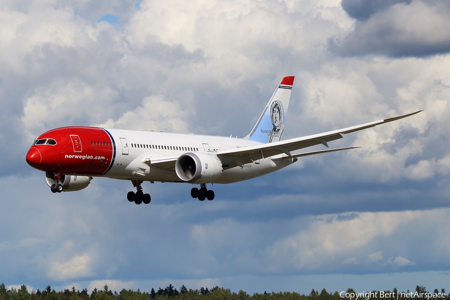 Norwegian Long Haul Boeing 787-8 Dreamliner (LN-LNE) | Photo 125902