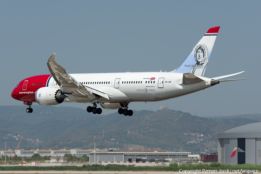 Norwegian Long Haul Boeing 787-8 Dreamliner (LN-LNE) | Photo 182919