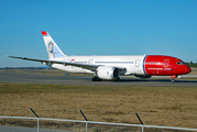 Norwegian Long Haul Boeing 787-8 Dreamliner (LN-LNE) at  Oslo - Gardermoen, Norway