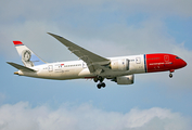 Norwegian Long Haul Boeing 787-8 Dreamliner (LN-LNE) at  Oslo - Gardermoen, Norway