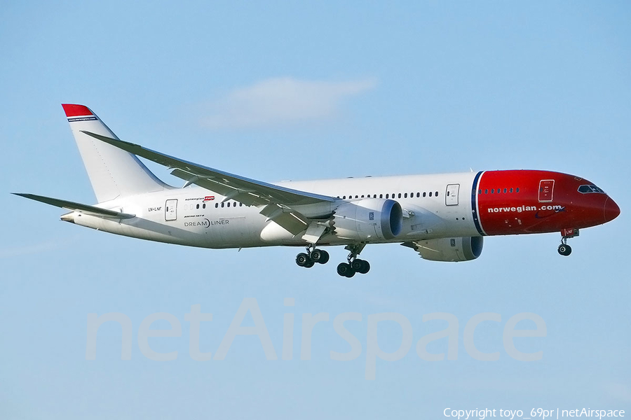 Norwegian Long Haul Boeing 787-8 Dreamliner (LN-LNF) | Photo 95325