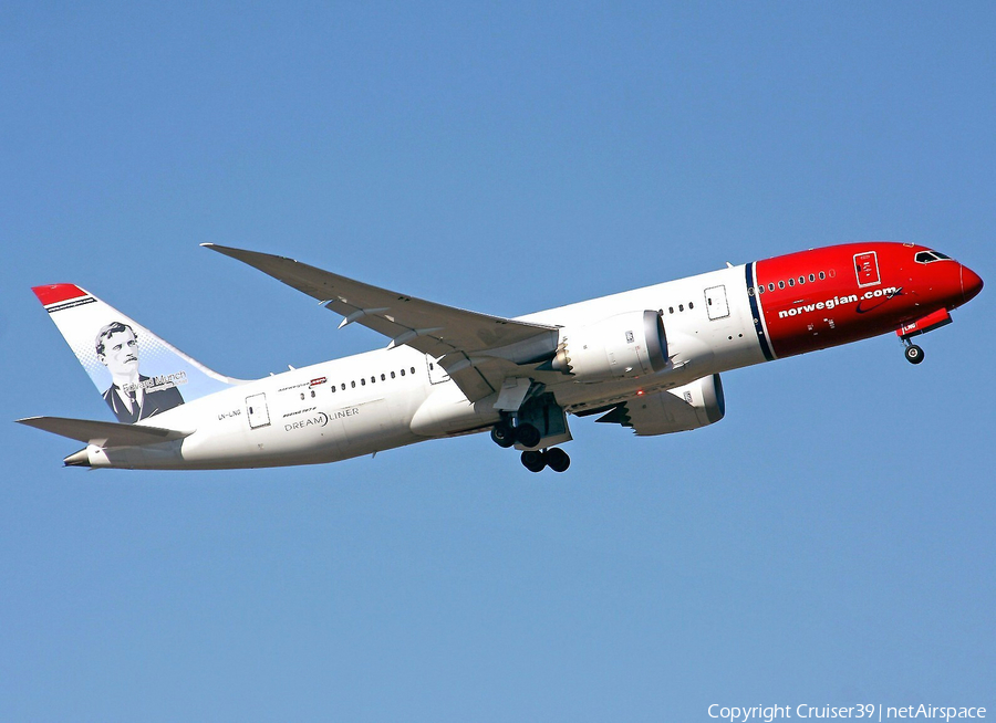 Norwegian Long Haul Boeing 787-8 Dreamliner (LN-LNG) | Photo 129633