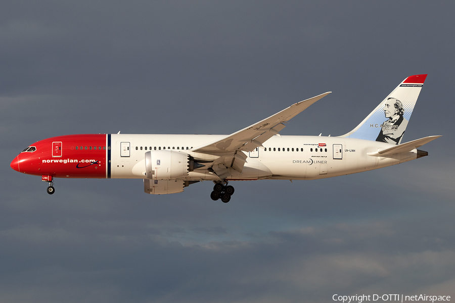 Norwegian Long Haul Boeing 787-8 Dreamliner (LN-LNH) | Photo 137835