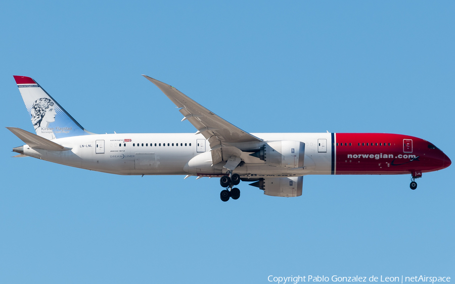 Norwegian Long Haul Boeing 787-9 Dreamliner (LN-LNL) | Photo 336853