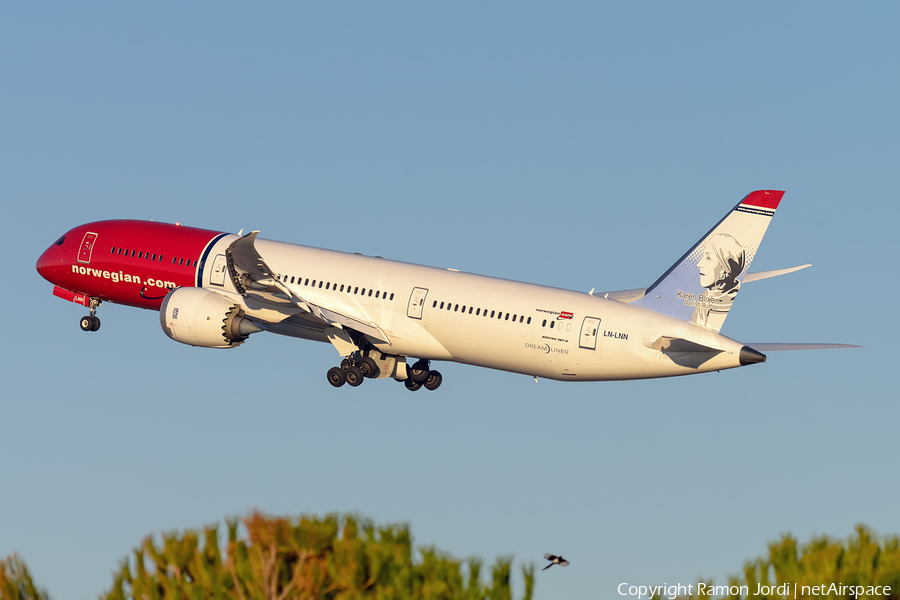 Norwegian Long Haul Boeing 787-9 Dreamliner (LN-LNN) | Photo 287334
