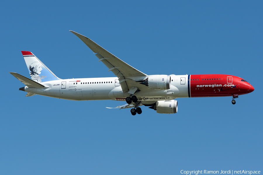 Norwegian Long Haul Boeing 787-9 Dreamliner (LN-LNN) | Photo 378607