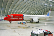 Norwegian Long Haul Boeing 787-9 Dreamliner (LN-LNN) at  Oslo - Gardermoen, Norway