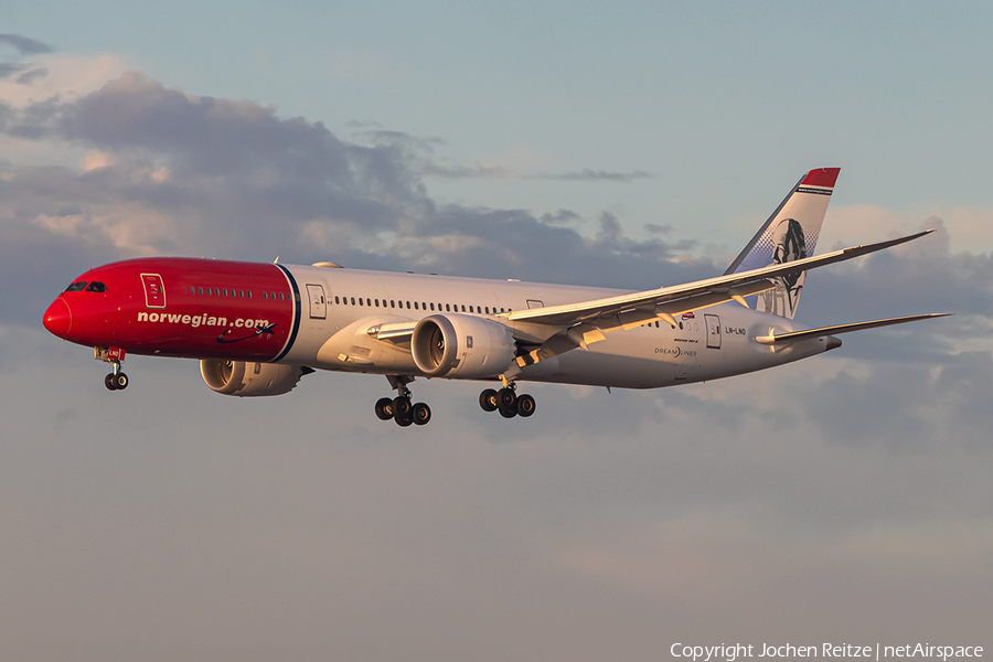 Norwegian Air Shuttle Boeing 787-9 Dreamliner (LN-LNO) | Photo 369646