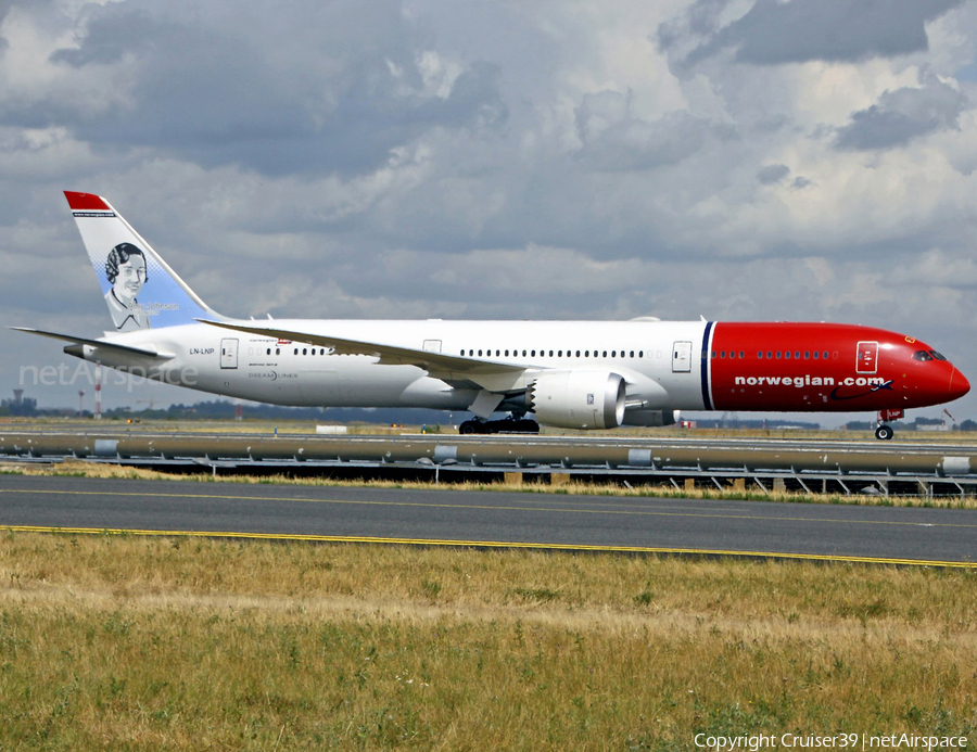 Norwegian Long Haul Boeing 787-9 Dreamliner (LN-LNP) | Photo 374400