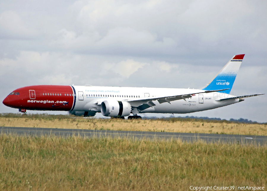 Norwegian Long Haul Boeing 787-9 Dreamliner (LN-LNT) | Photo 373450