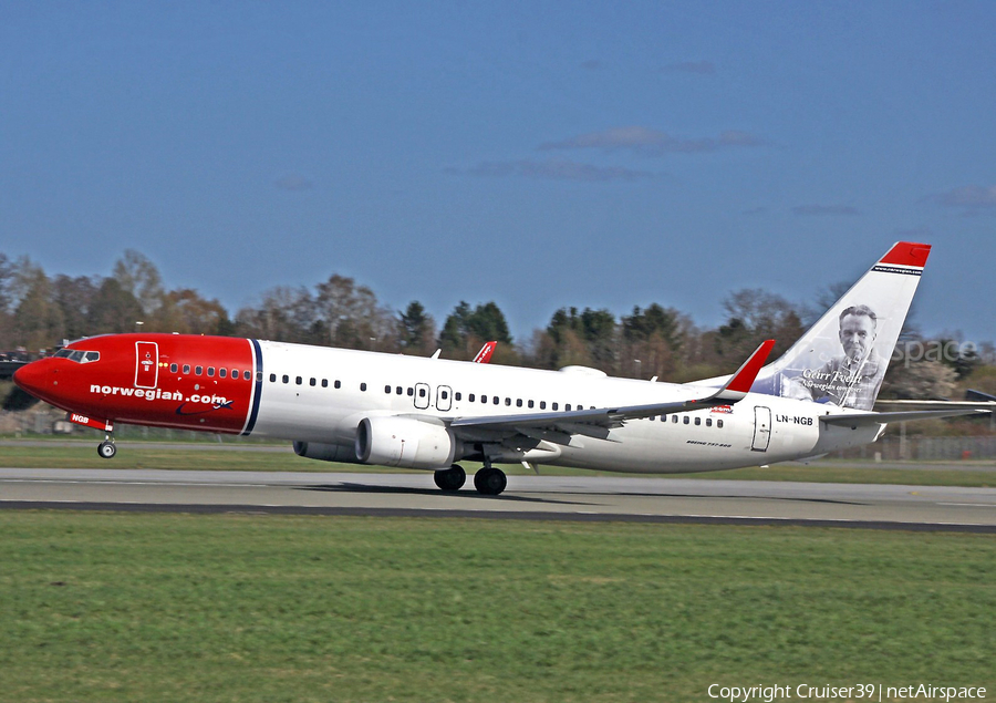 Norwegian Air Shuttle Boeing 737-8JP (LN-NGB) | Photo 353930