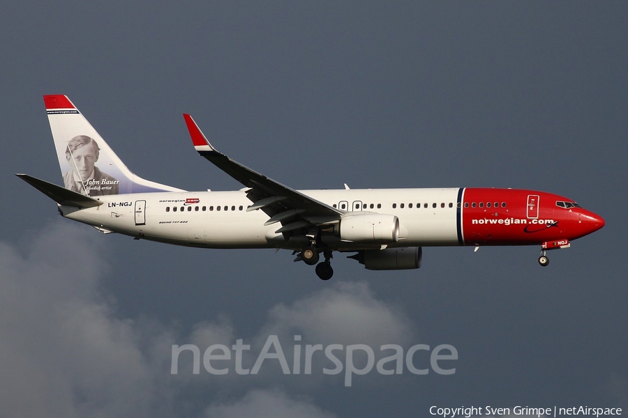 Norwegian Air Shuttle Boeing 737-8JP (LN-NGJ) | Photo 50911