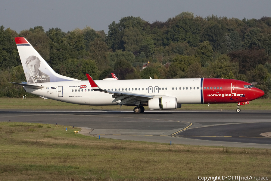Norwegian Air Shuttle Boeing 737-8JP (LN-NGJ) | Photo 452884