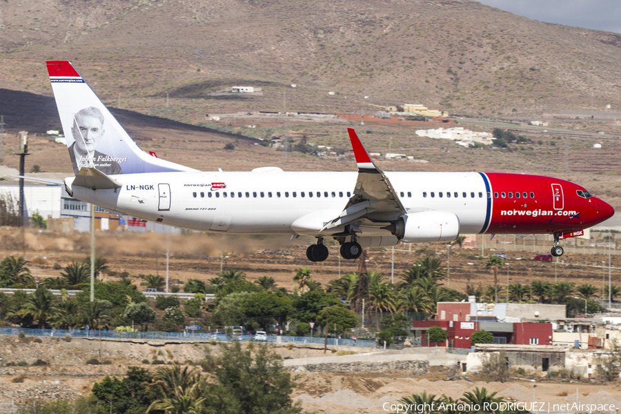 Norwegian Air Shuttle Boeing 737-8JP (LN-NGK) | Photo 128267