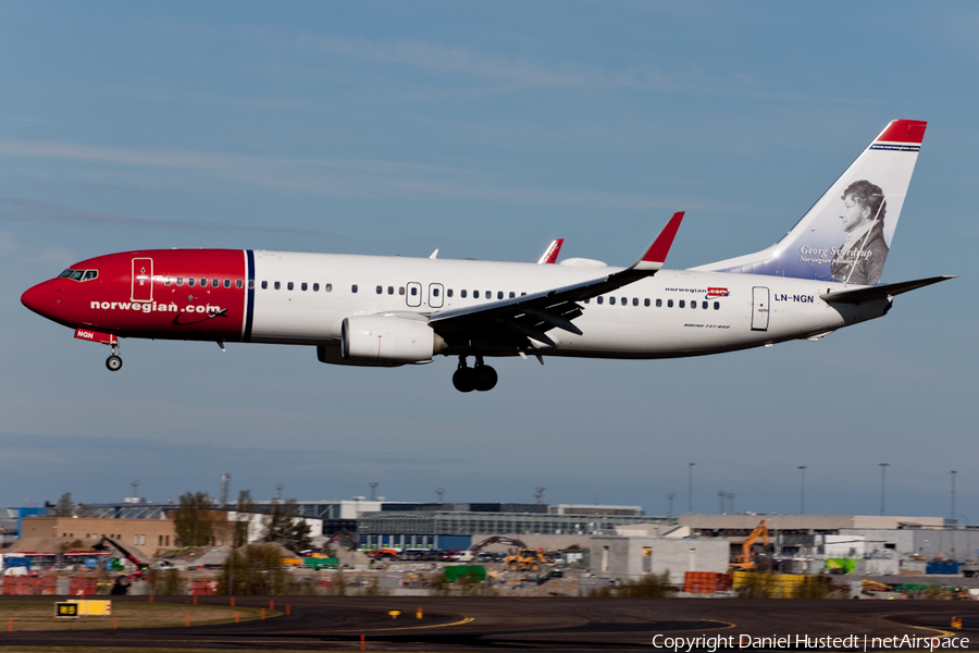 Norwegian Air Shuttle Boeing 737-8JP (LN-NGN) | Photo 422180