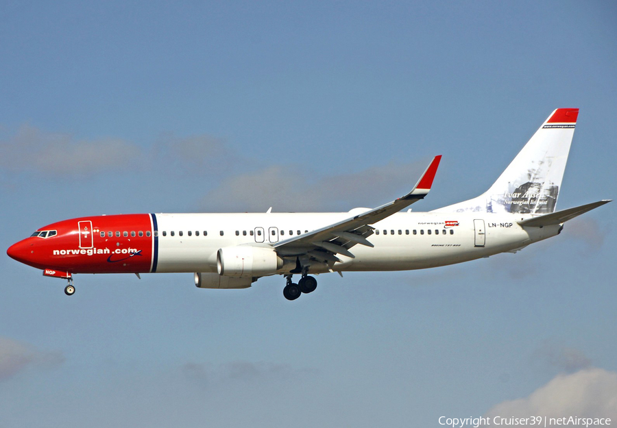 Norwegian Air Shuttle Boeing 737-8JP (LN-NGP) | Photo 269087