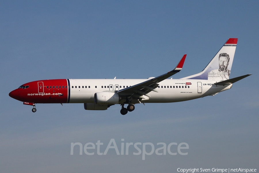 Norwegian Air Shuttle Boeing 737-8JP (LN-NGW) | Photo 105300