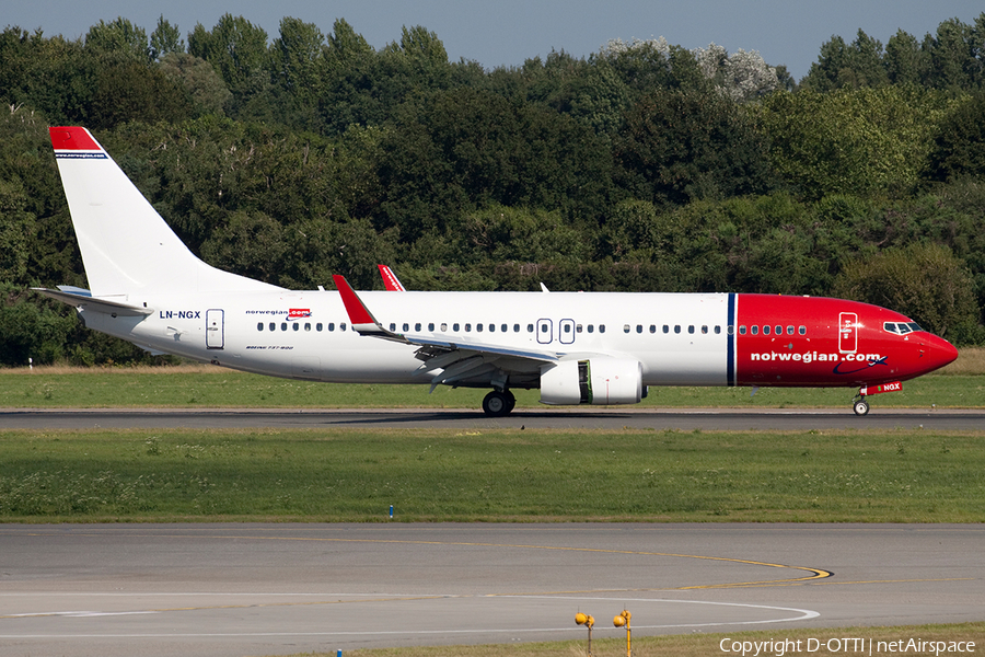 Norwegian Air Shuttle Boeing 737-8JP (LN-NGX) | Photo 448273