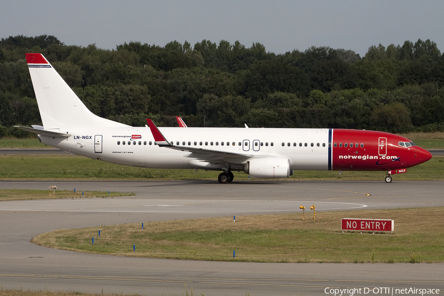 Norwegian Air Shuttle Boeing 737-8JP (LN-NGX) | Photo 449414