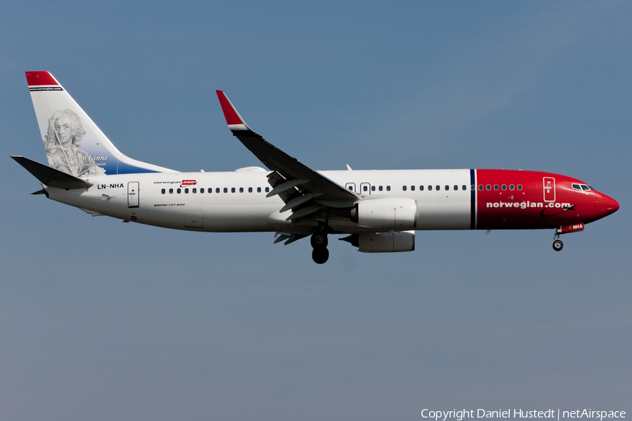 Norwegian Air Shuttle Boeing 737-8JP (LN-NHA) | Photo 422720