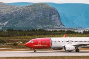 Norwegian Air Shuttle Boeing 737-8JP (LN-NHE) at  Alesund - Vigra, Norway