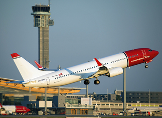 Norwegian Air Shuttle Boeing 737-8JP (LN-NHG) at  Oslo - Gardermoen, Norway