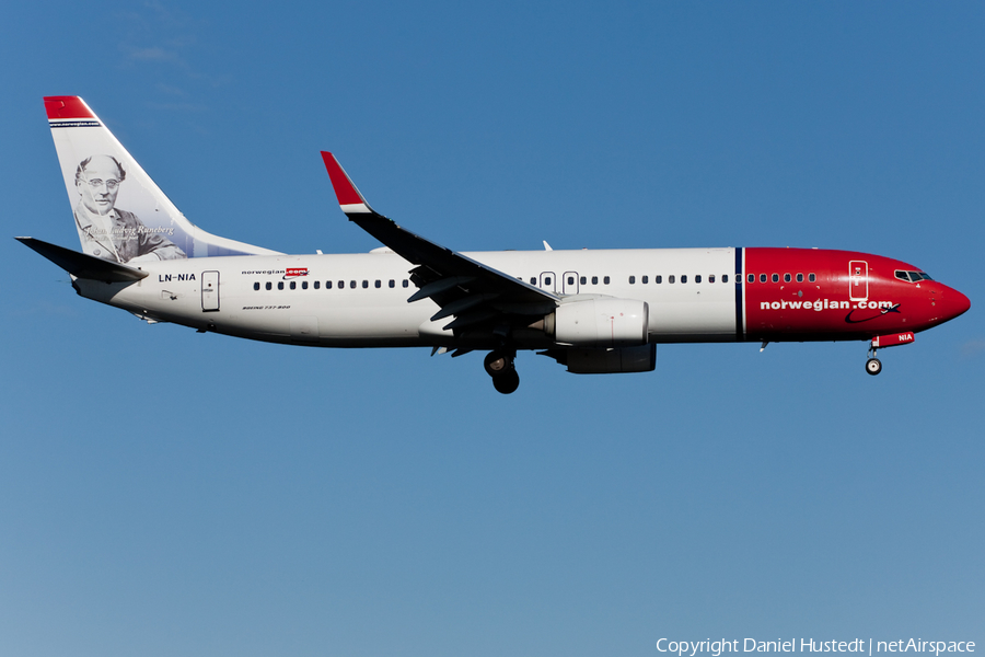 Norwegian Air Shuttle Boeing 737-8JP (LN-NIA) | Photo 421866