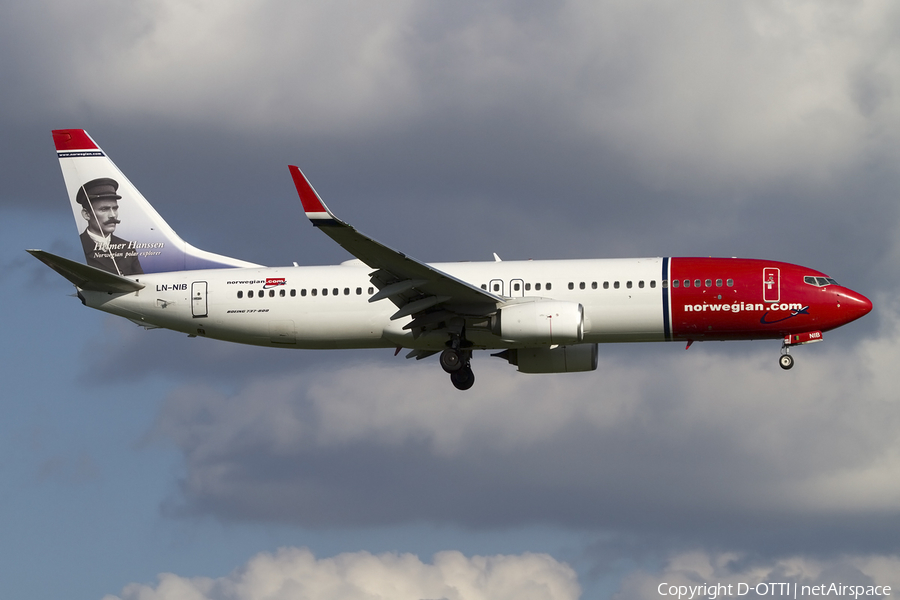 Norwegian Air Shuttle Boeing 737-86J (LN-NIB) | Photo 439758