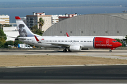 Norwegian Air Shuttle Boeing 737-8JP (LN-NIC) at  Lisbon - Portela, Portugal