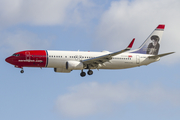 Norwegian Air Shuttle Boeing 737-8JP (LN-NIC) at  Gran Canaria, Spain