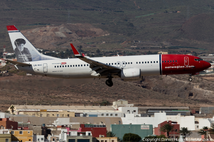 Norwegian Air Shuttle Boeing 737-8JP (LN-NIC) | Photo 413412