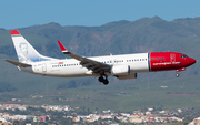 Norwegian Air Shuttle Boeing 737-8JP (LN-NIG) at  Gran Canaria, Spain