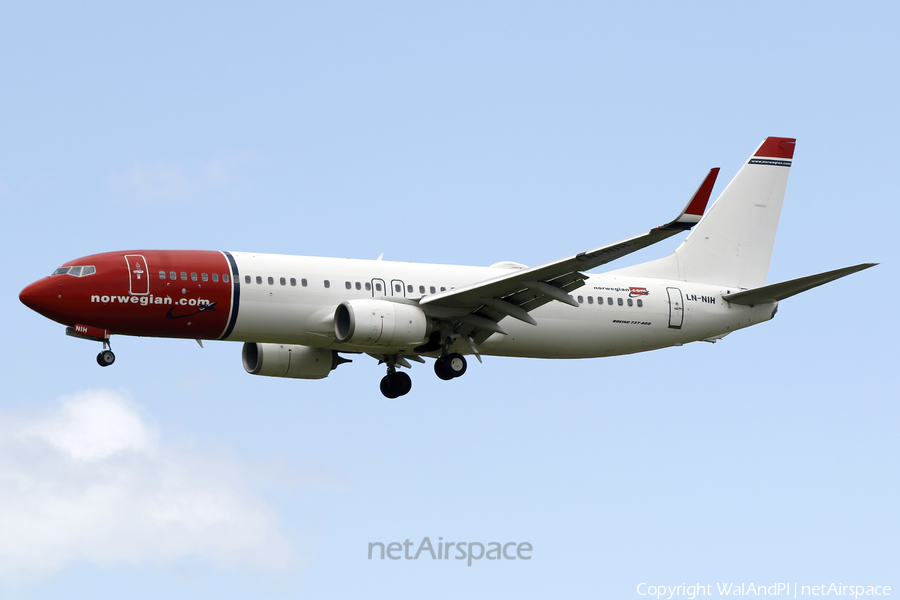 Norwegian Air Shuttle Boeing 737-8JP (LN-NIH) | Photo 521059