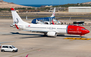 Norwegian Air Shuttle Boeing 737-8JP (LN-NIH) at  Gran Canaria, Spain