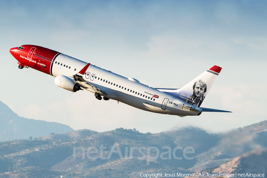 Norwegian Air Shuttle Boeing 737-8JP (LN-NIJ) | Photo 250631