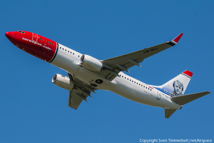 Norwegian Air Shuttle Boeing 737-8JP (LN-NIJ) | Photo 245086